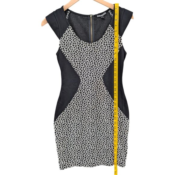 Express Bodycon Mini Dress Black White Animal Print Cap Sleeve Stretch Size 2 - Picture 6 of 10
